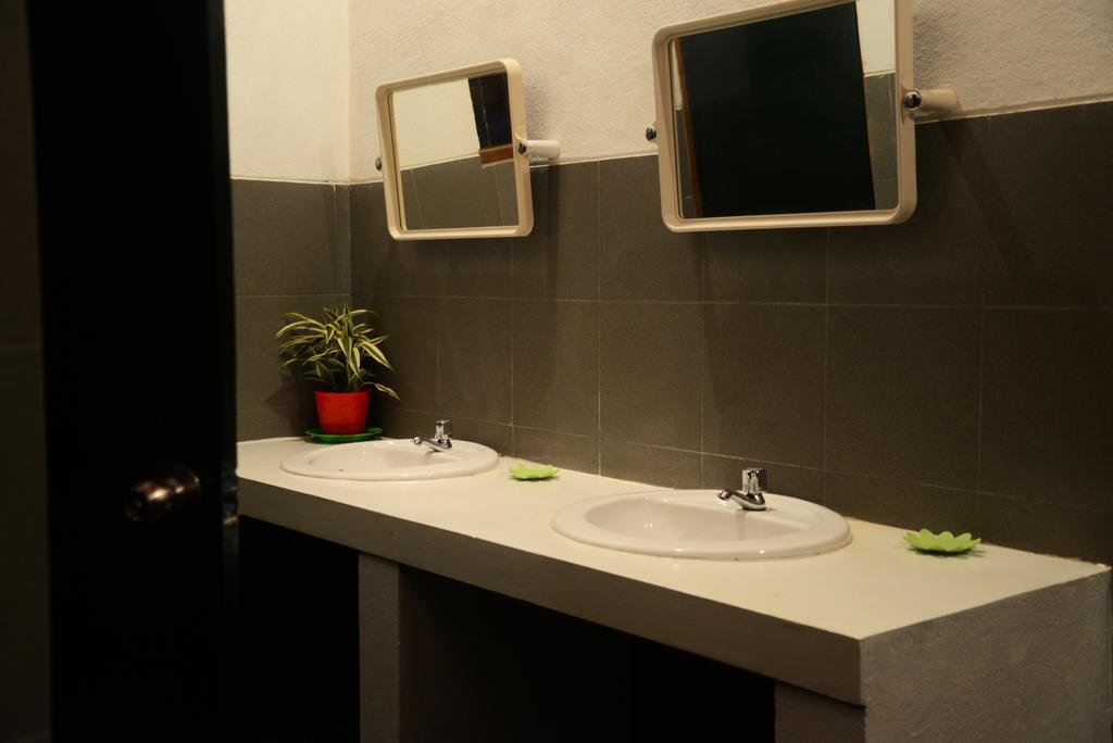 Jungle Beach Hostel Unawatuna Εξωτερικό φωτογραφία