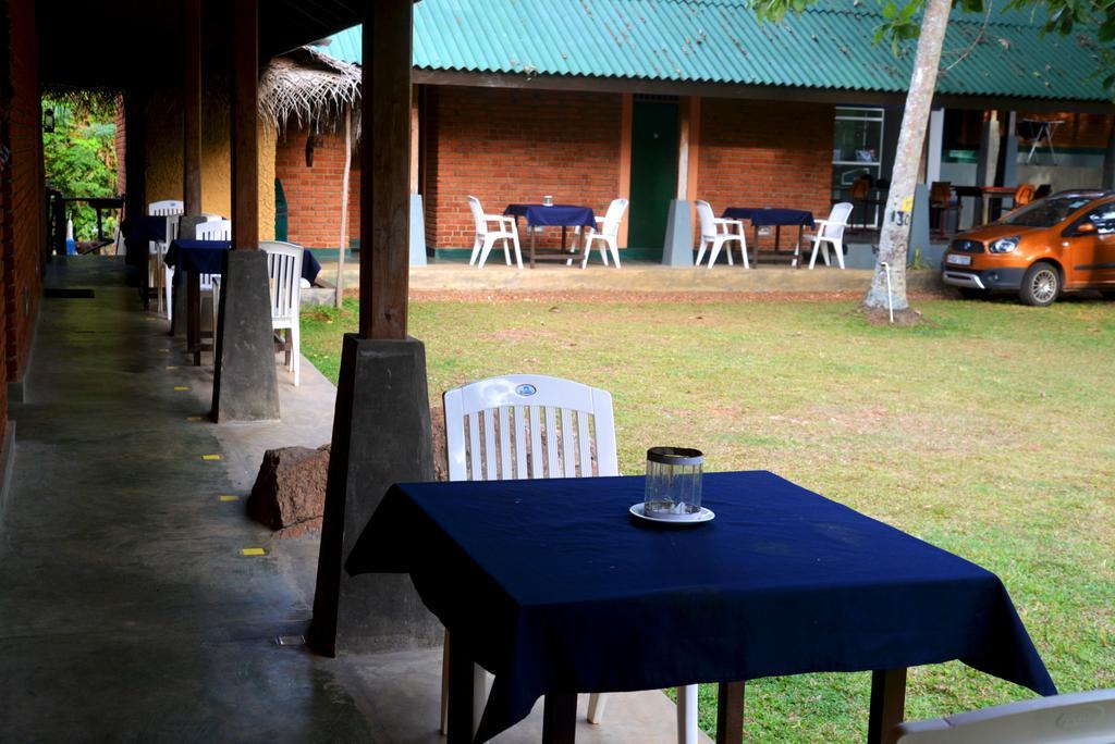 Jungle Beach Hostel Unawatuna Εξωτερικό φωτογραφία